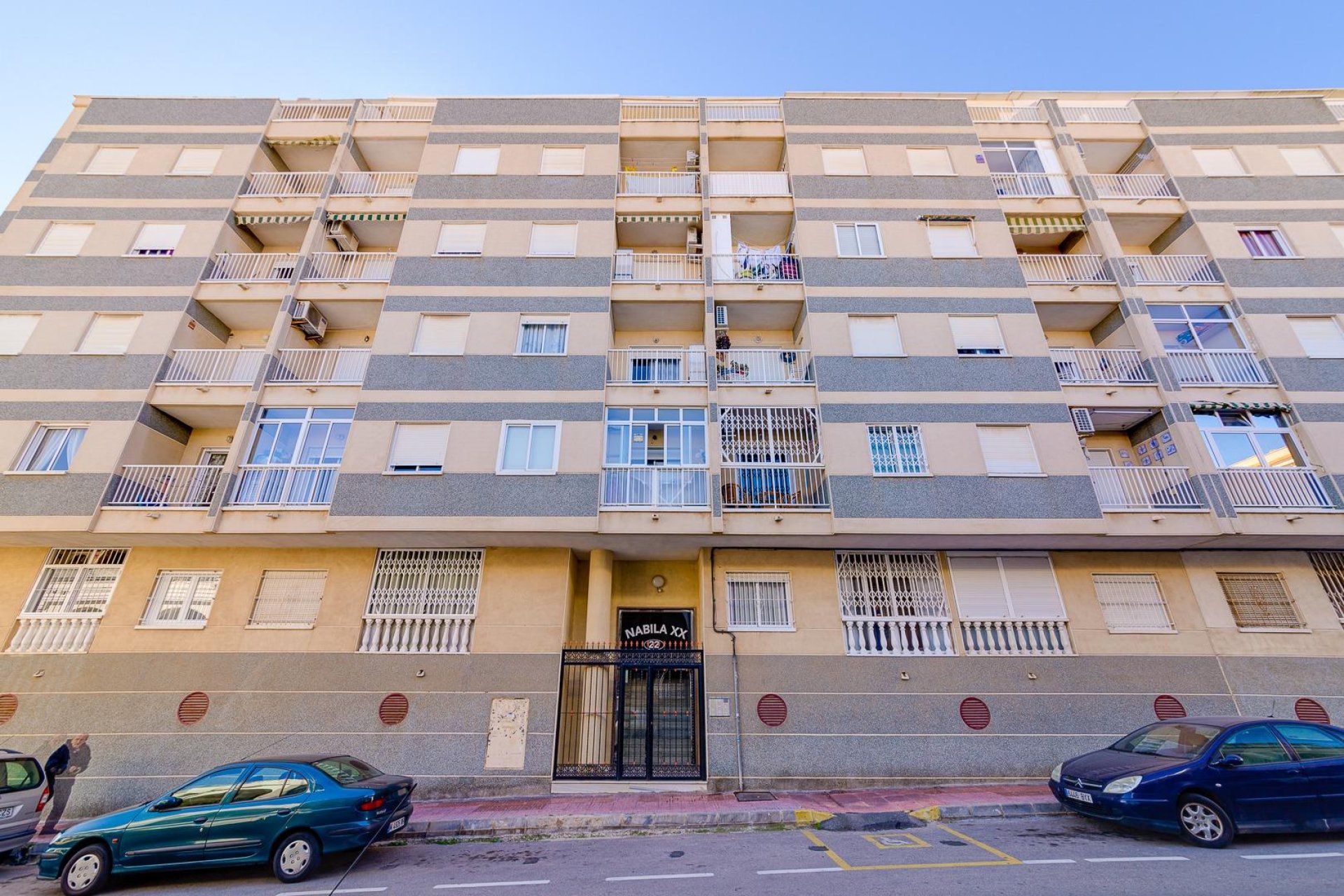 Revente - Apartment -
Torrevieja - Centro