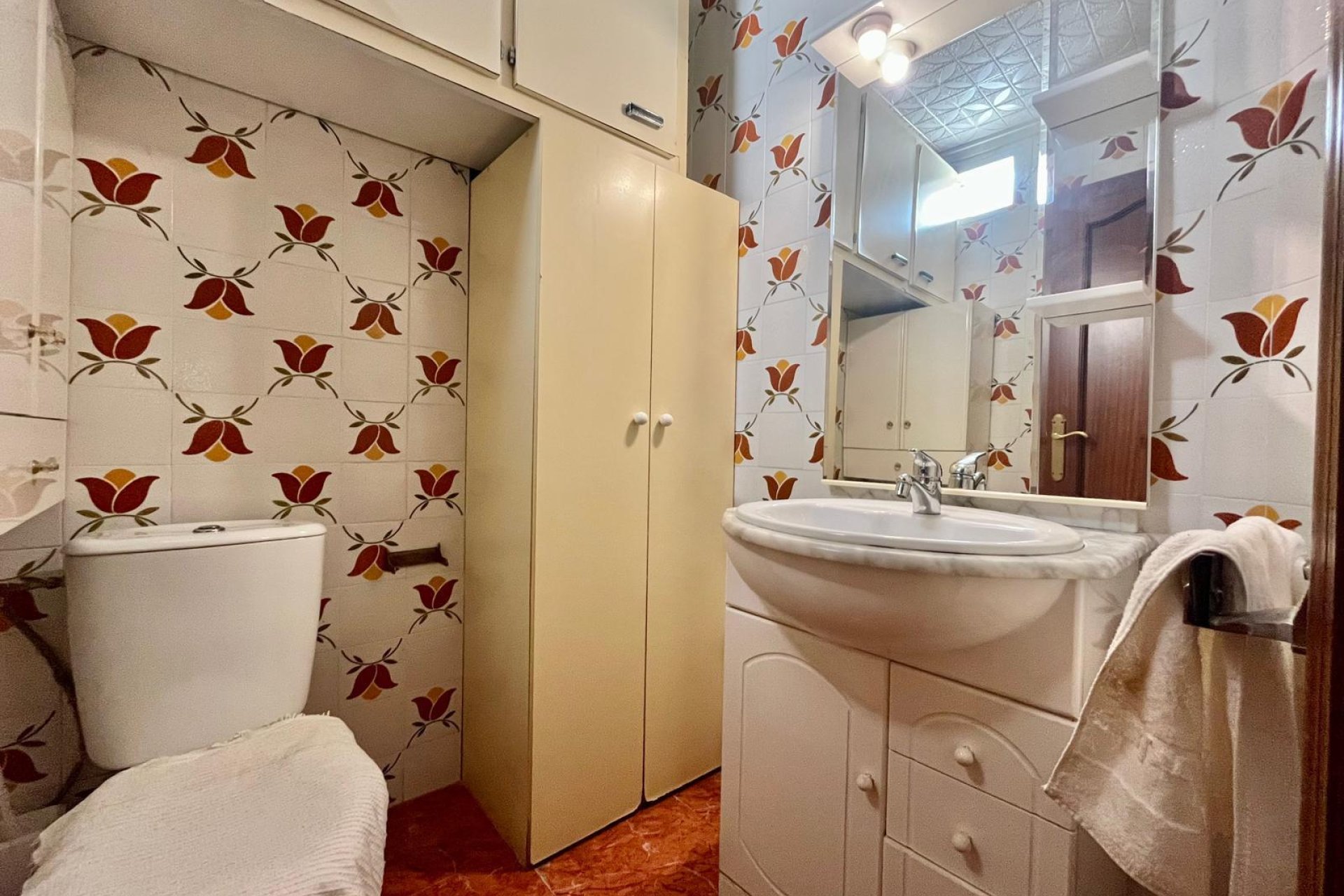 Revente - Apartment -
Torrevieja - Centro