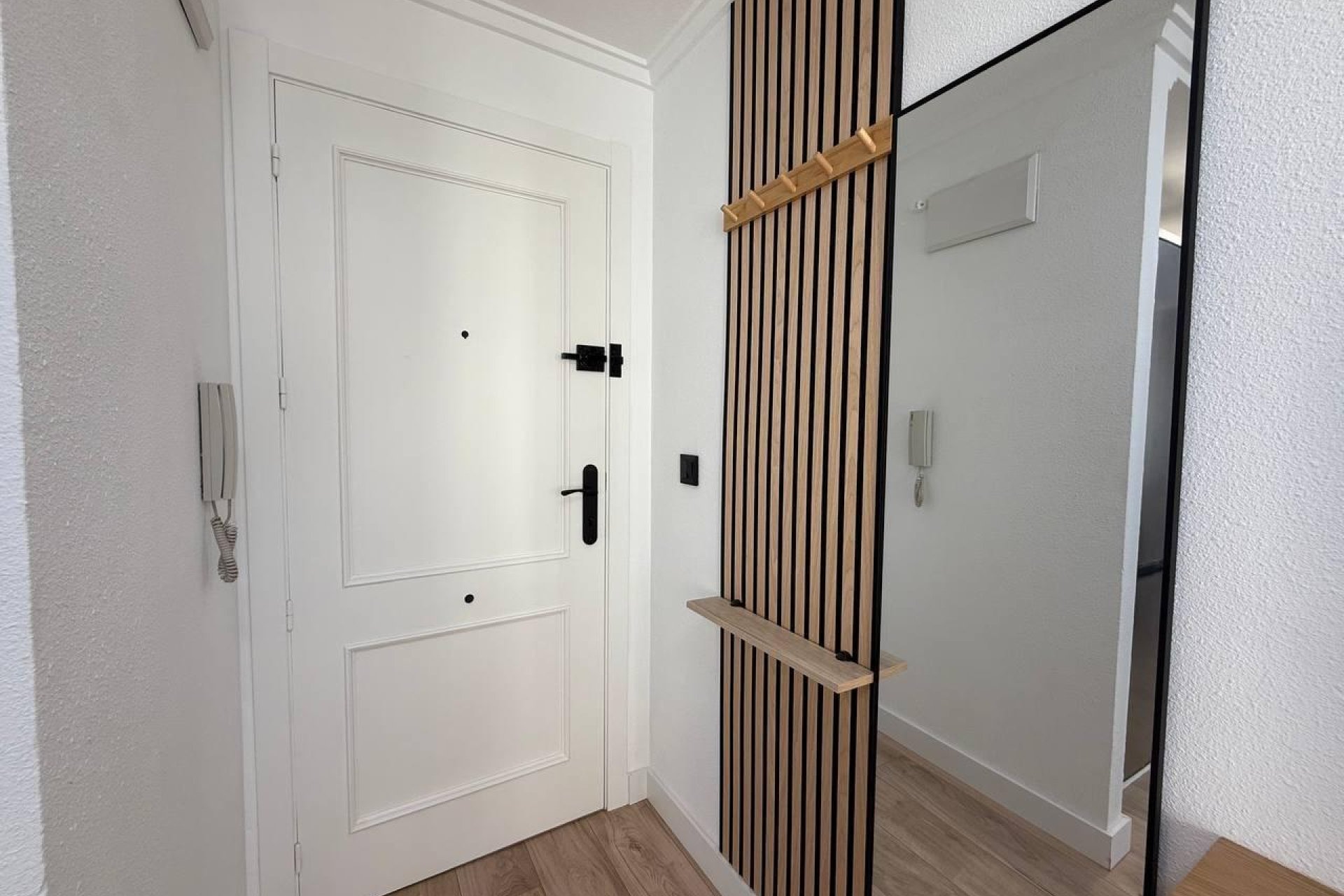 Revente - Apartment -
Torrevieja - Centro