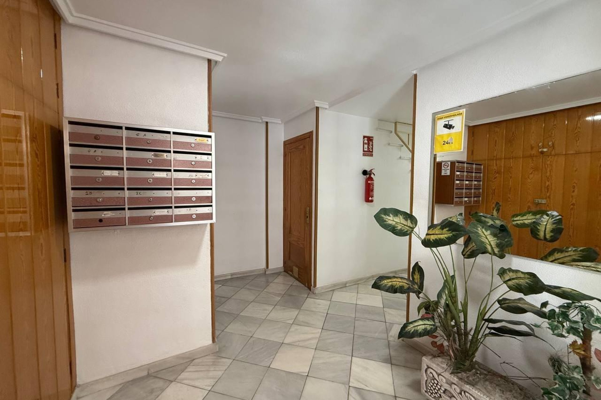 Revente - Apartment -
Torrevieja - Centro