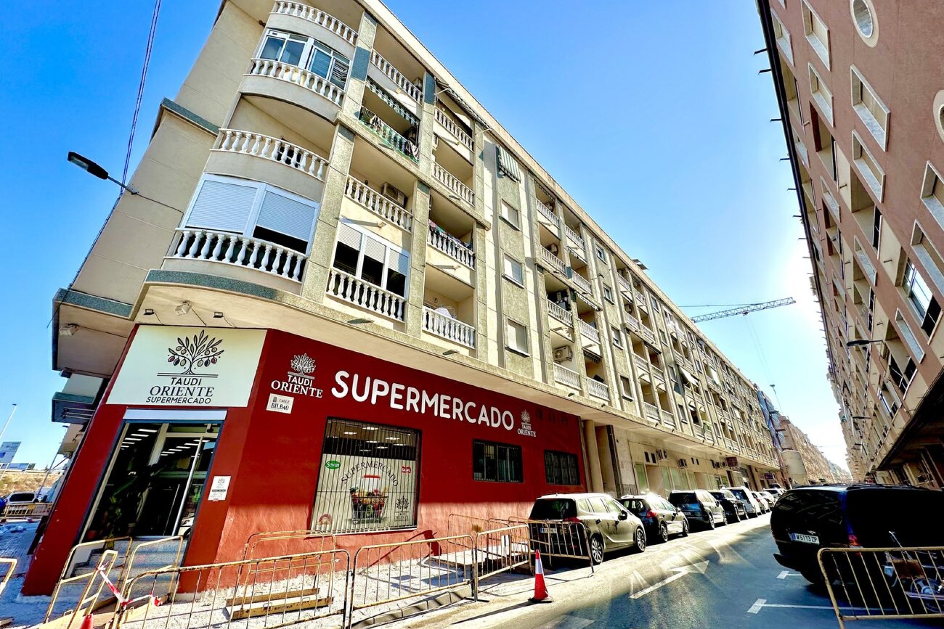 Revente - Apartment -
Torrevieja - Centro