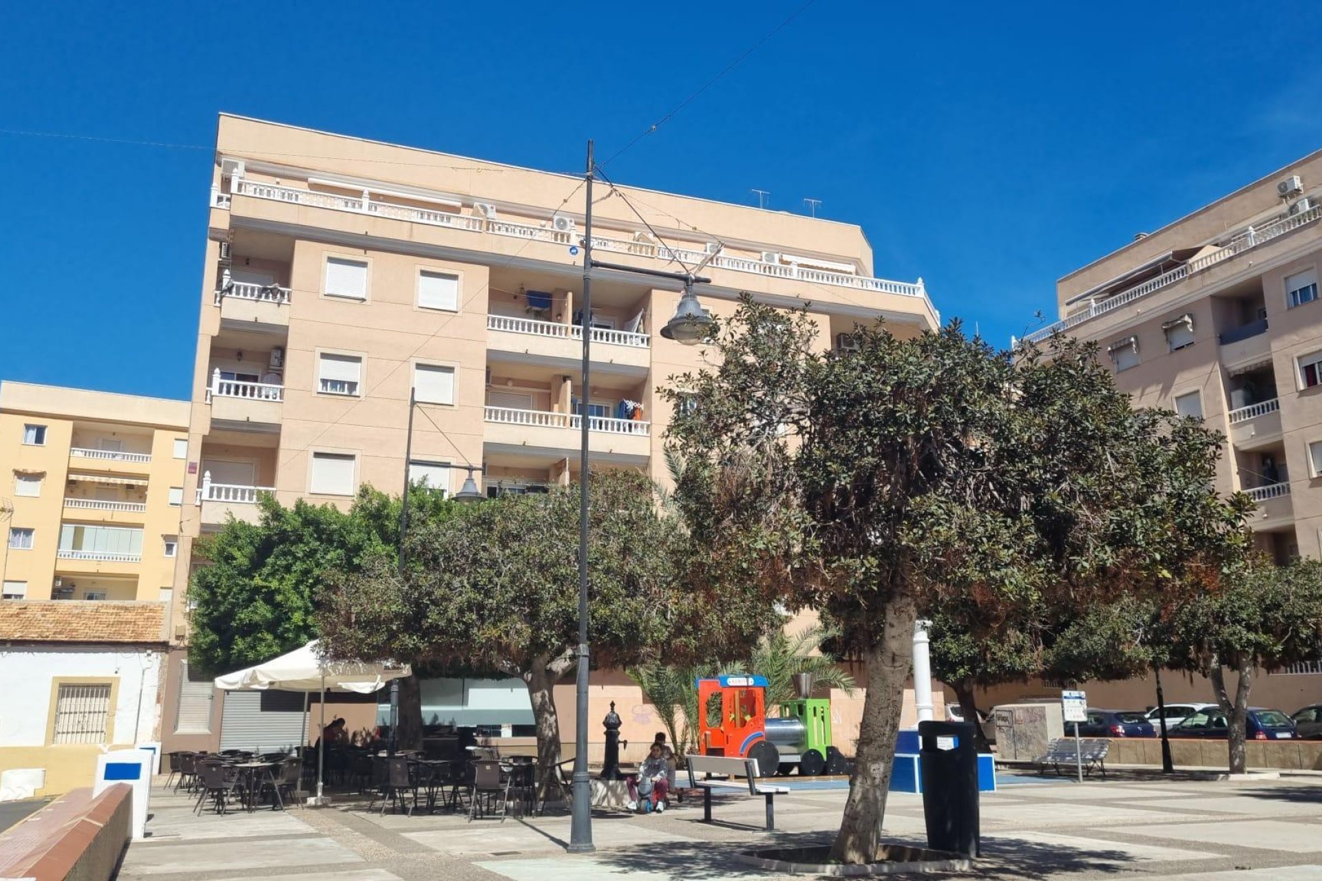 Revente - Apartment -
Torrevieja - Centro
