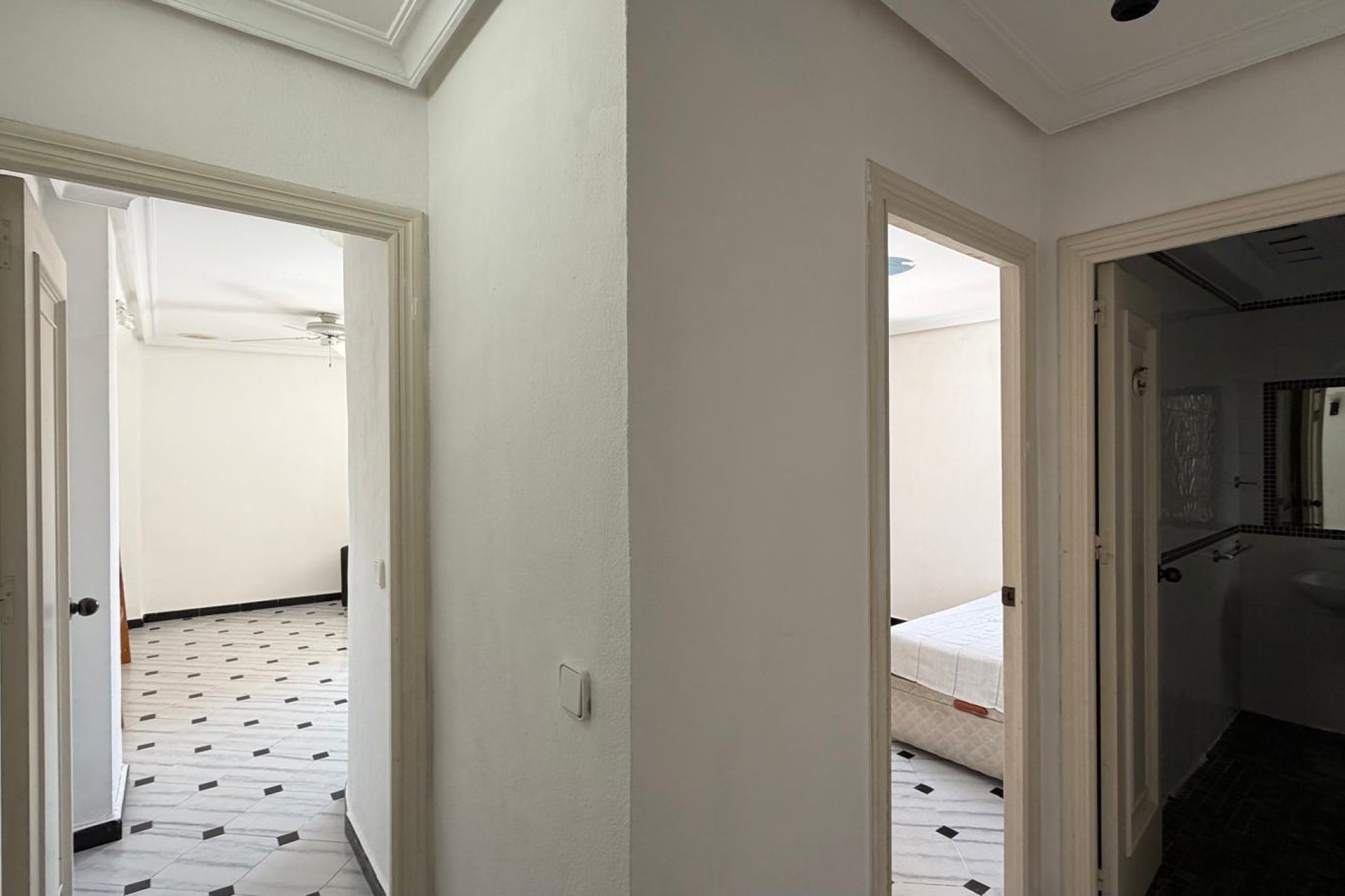 Revente - Apartment -
Torrevieja - Centro
