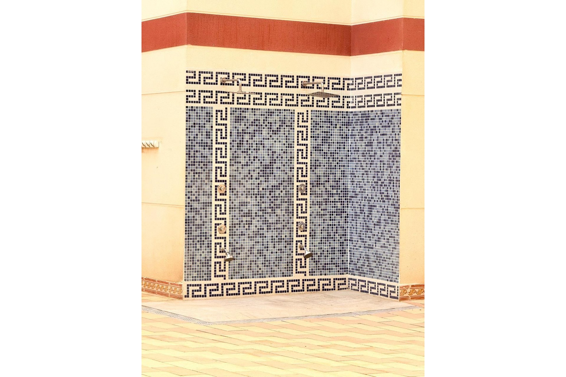 Revente - Apartment -
Torrevieja - Centro