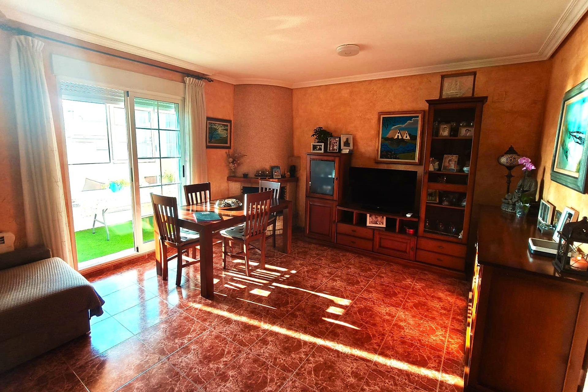 Revente - Apartment -
Torrevieja - Centro