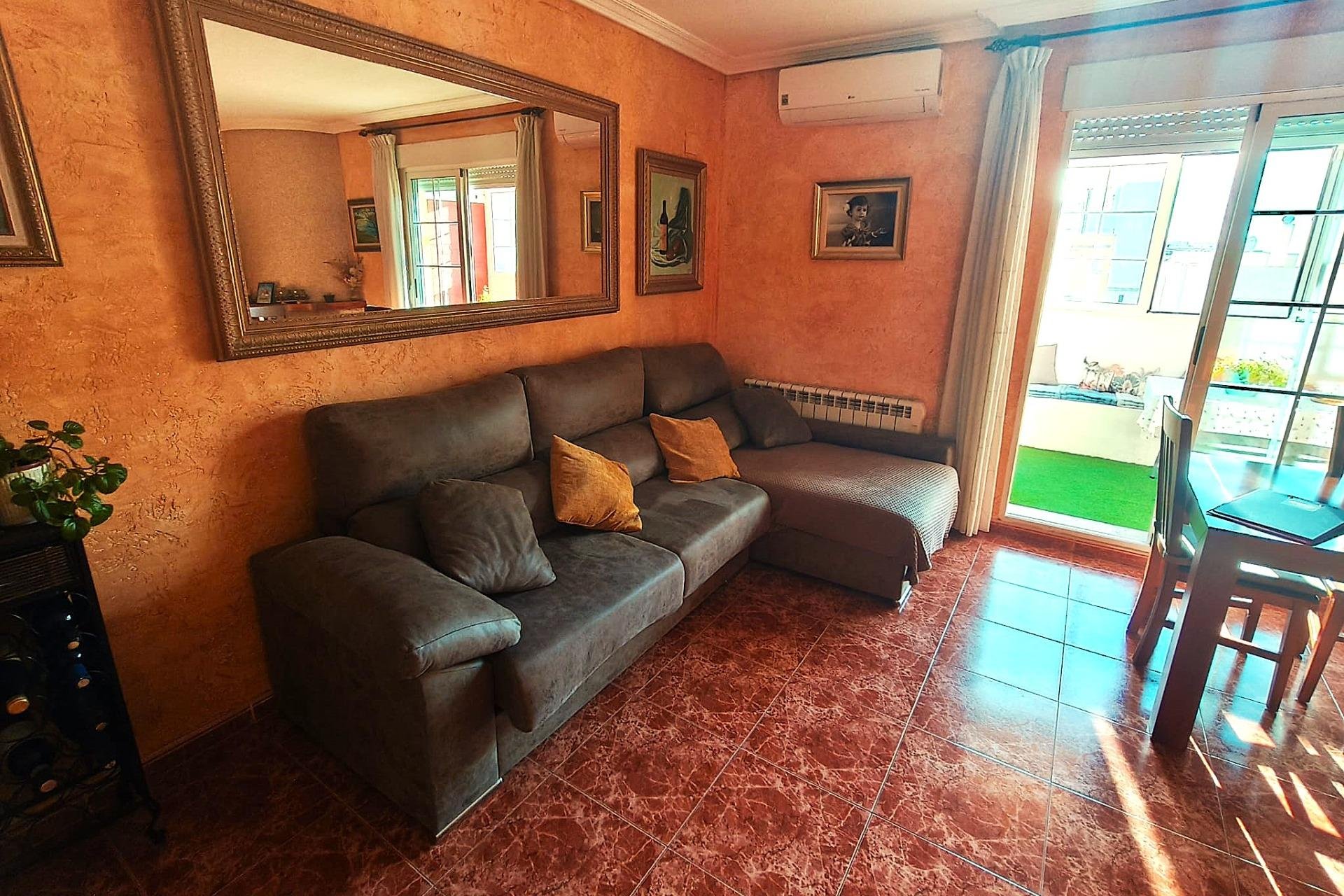 Revente - Apartment -
Torrevieja - Centro
