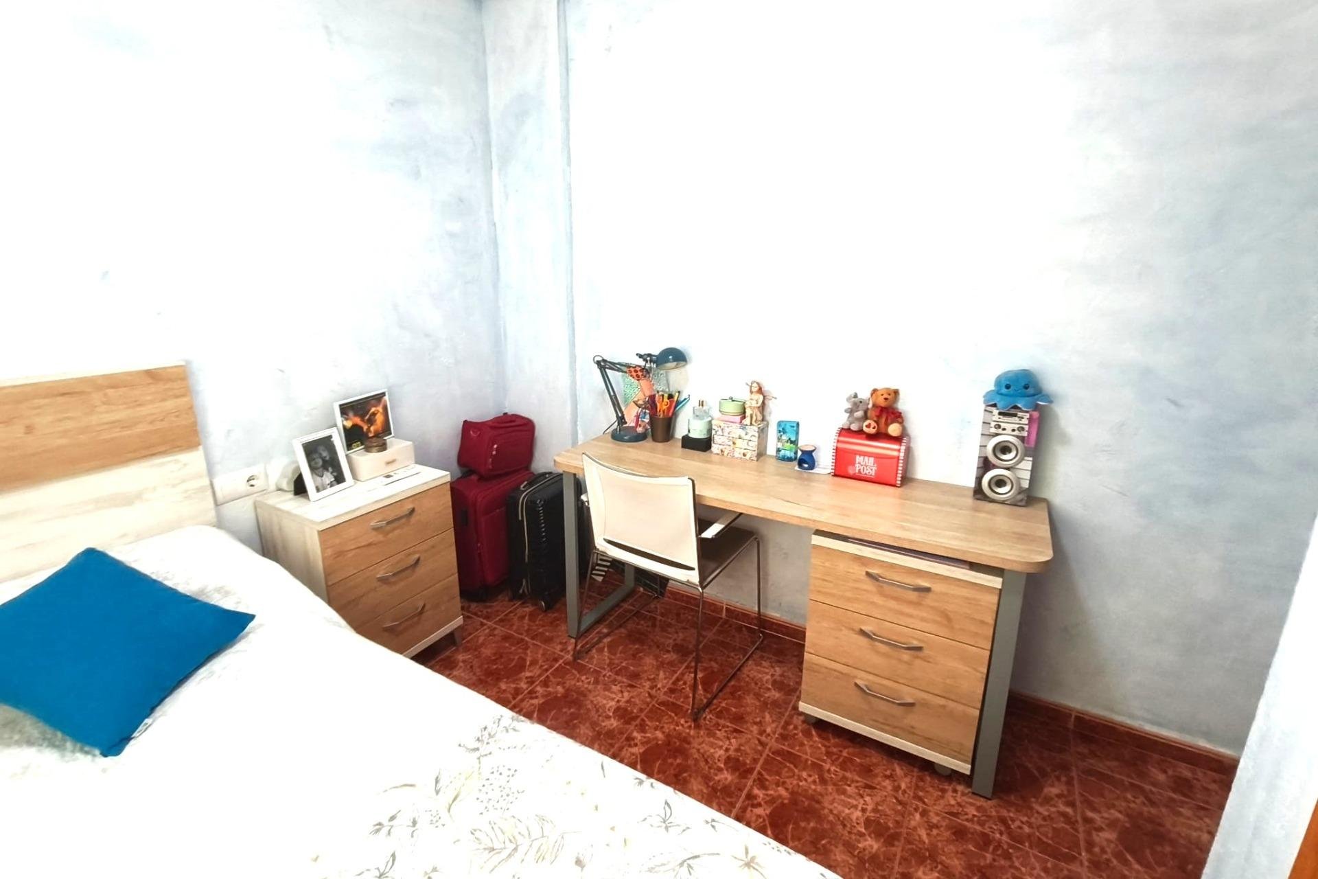 Revente - Apartment -
Torrevieja - Centro