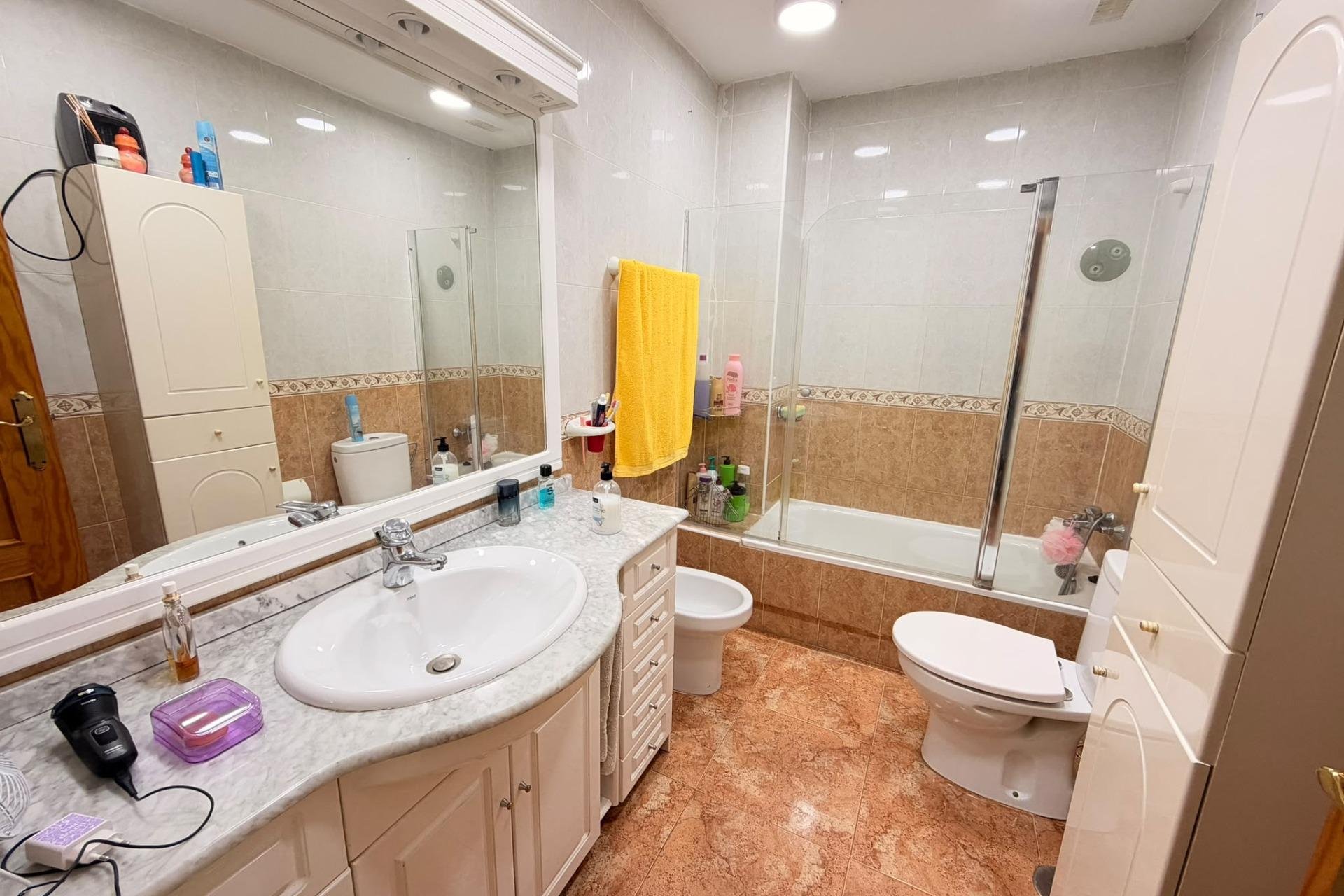 Revente - Apartment -
Torrevieja - Centro