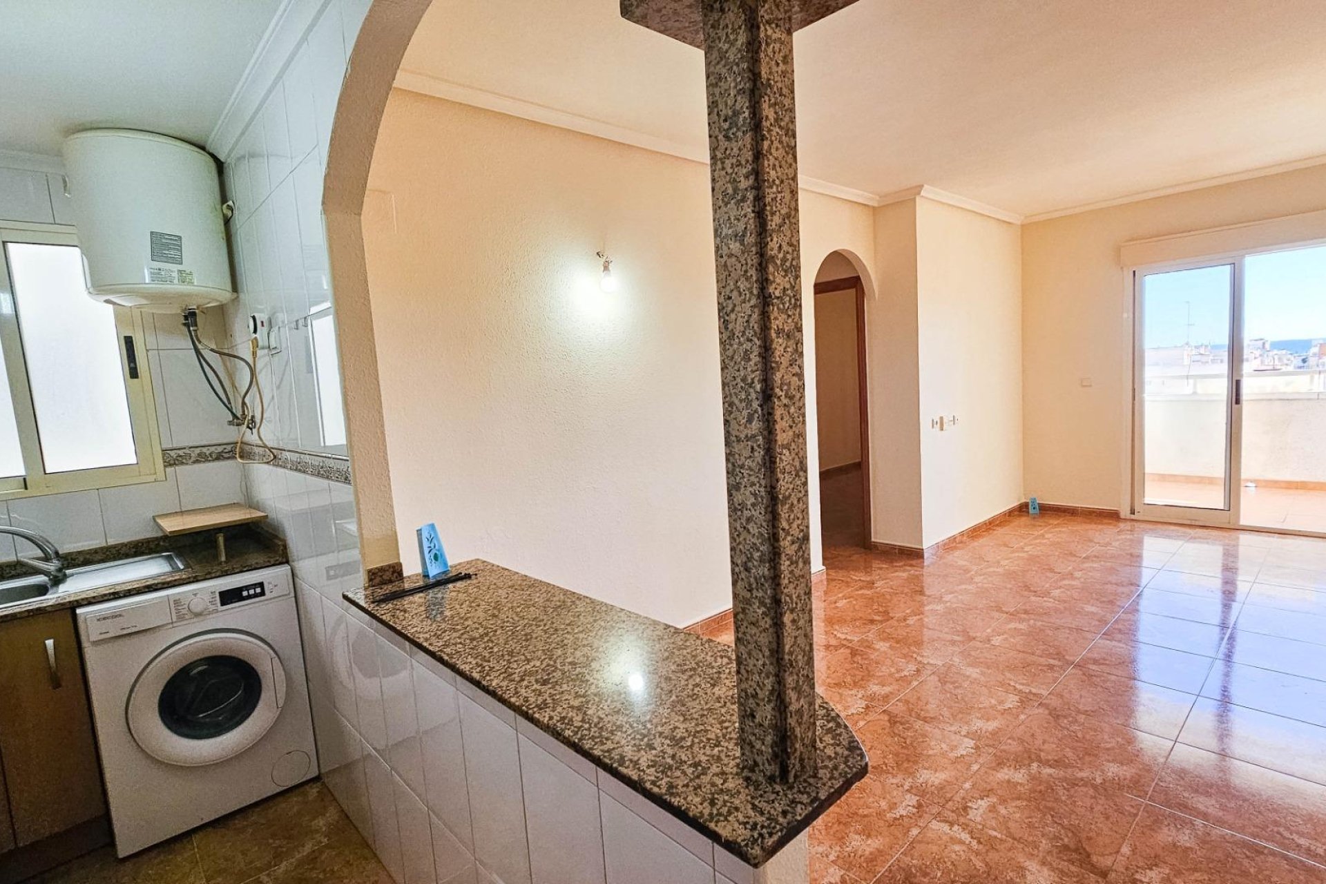 Revente - Apartment -
Torrevieja - Centro