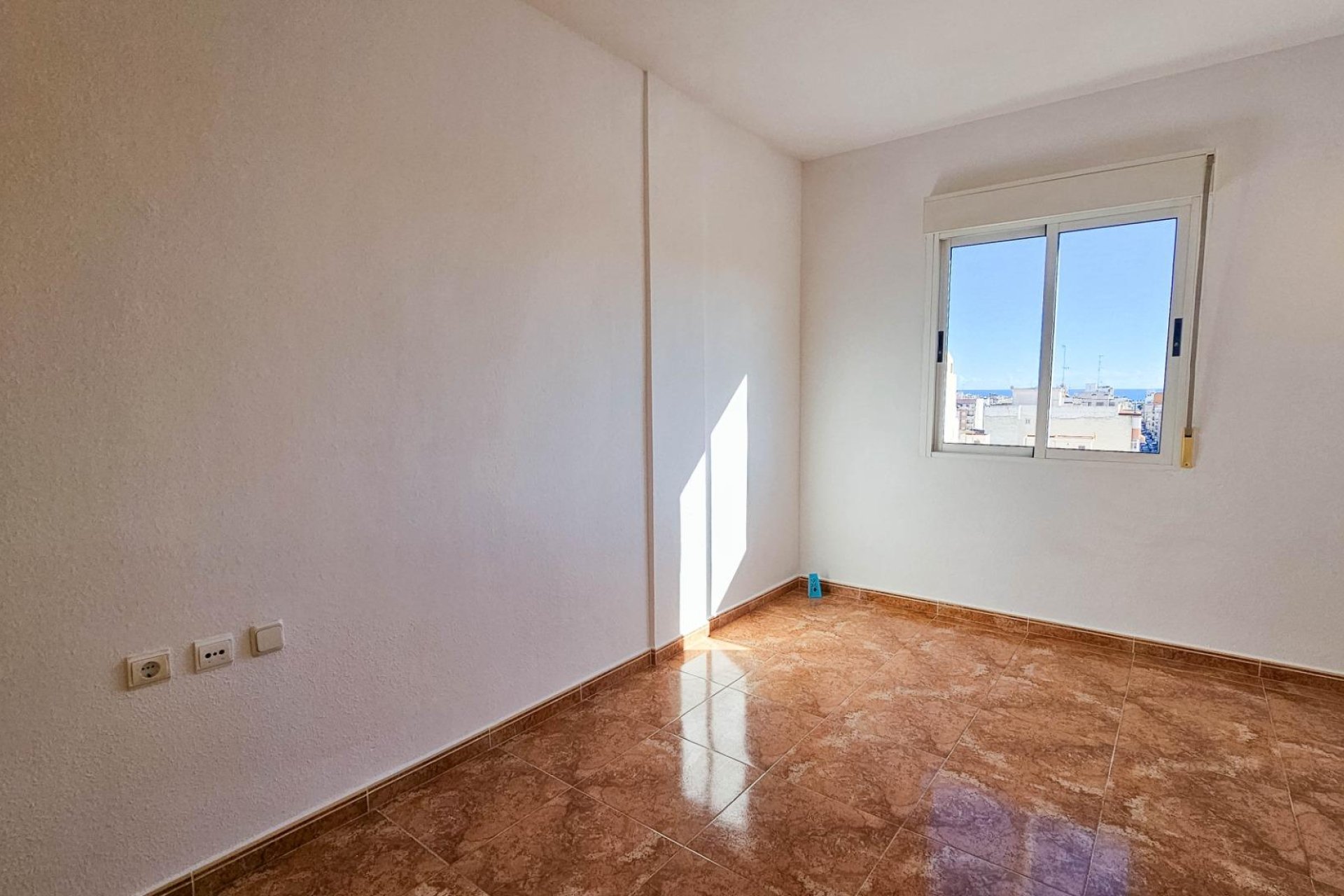 Revente - Apartment -
Torrevieja - Centro