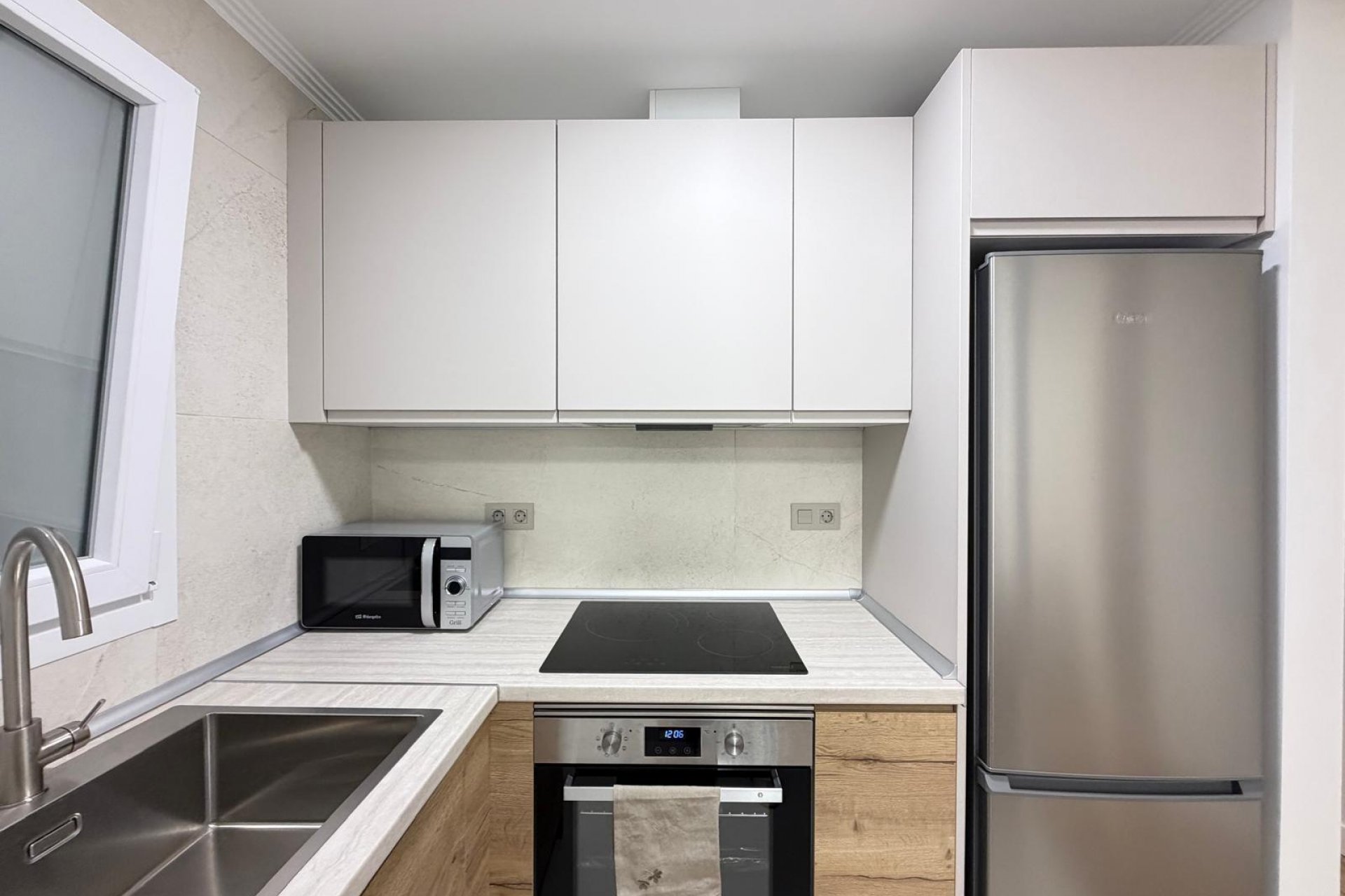 Revente - Apartment -
Torrevieja - Centro