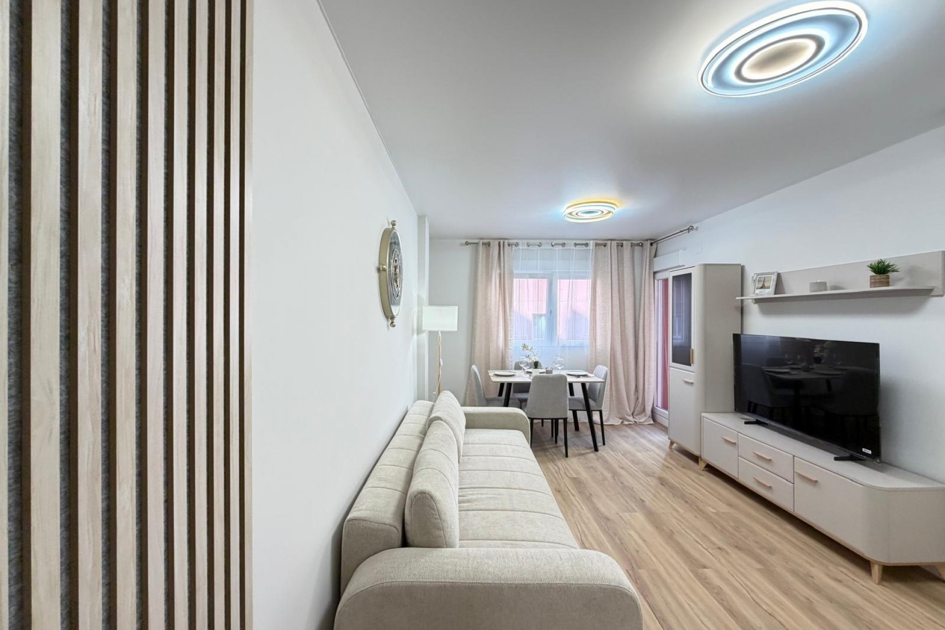 Revente - Apartment -
Torrevieja - Centro