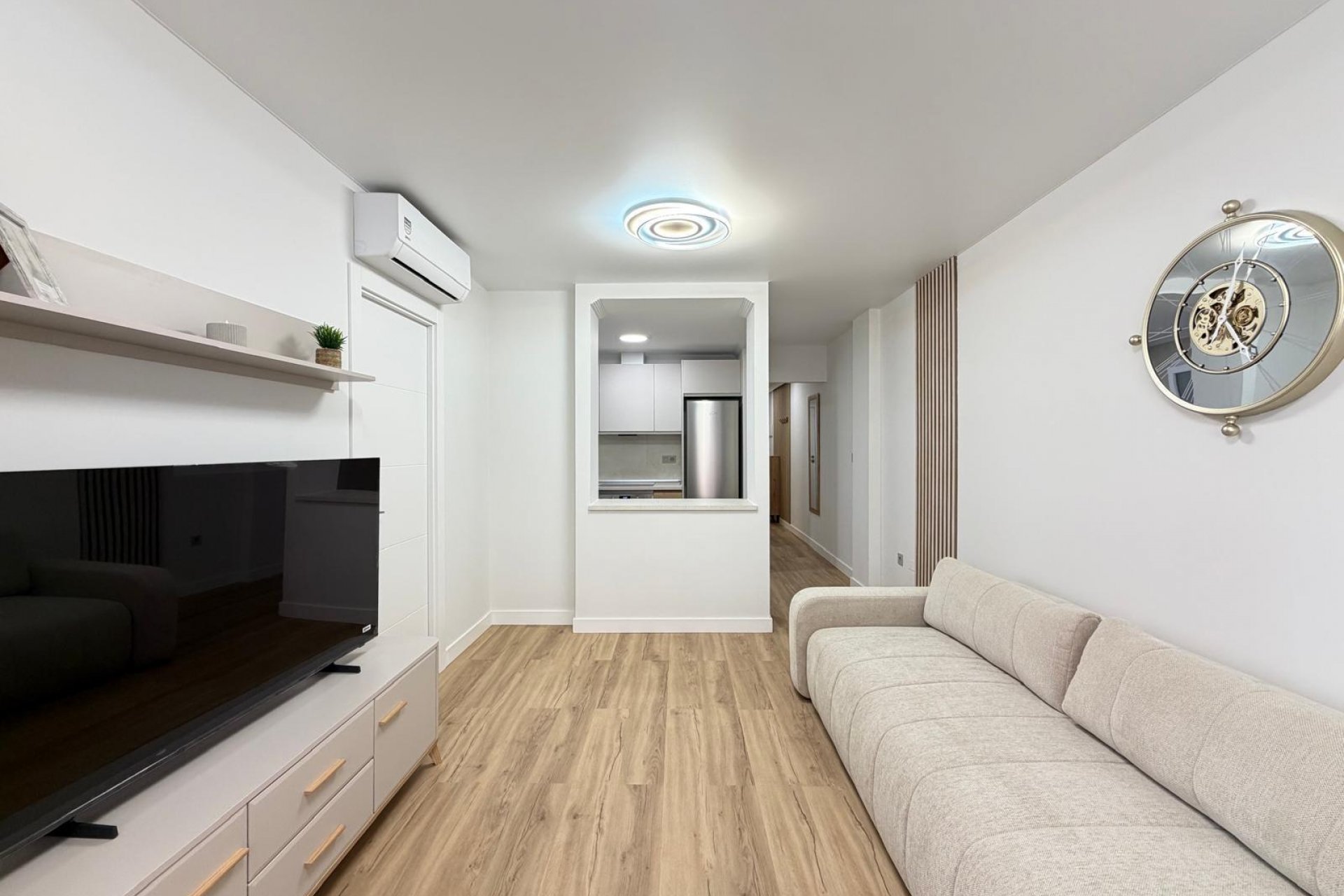 Revente - Apartment -
Torrevieja - Centro