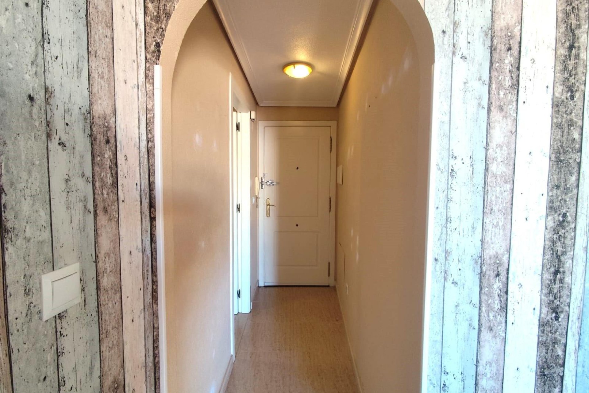 Revente - Apartment -
Torrevieja - Centro