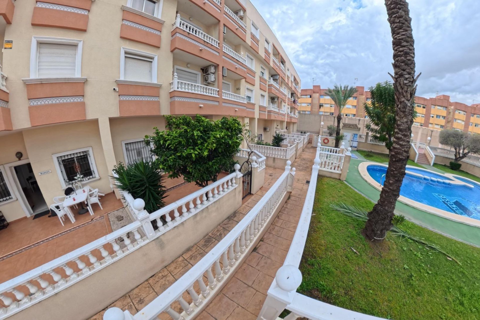 Revente - Apartment -
Torrevieja - Centro