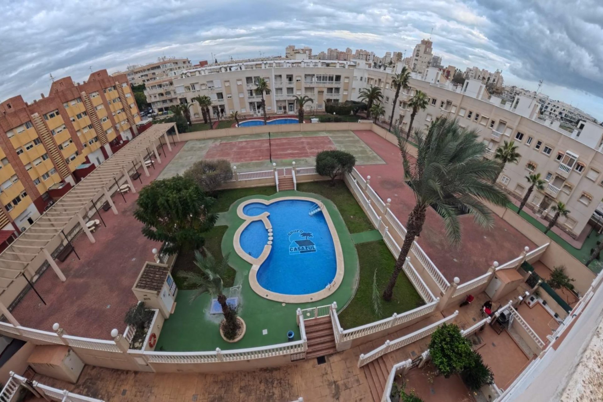 Revente - Apartment -
Torrevieja - Centro