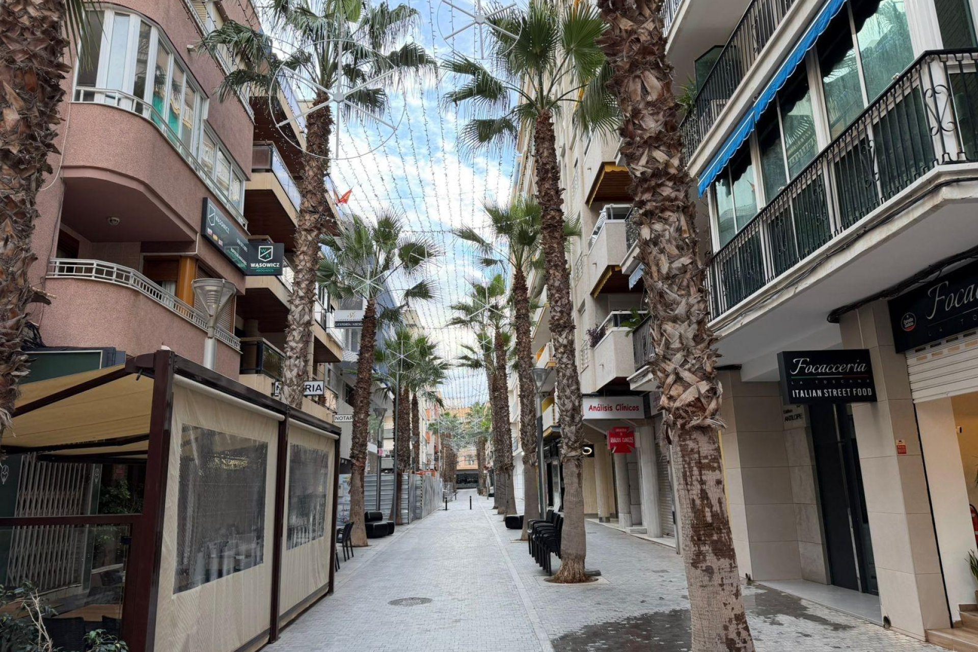 Revente - Apartment -
Torrevieja - Centro