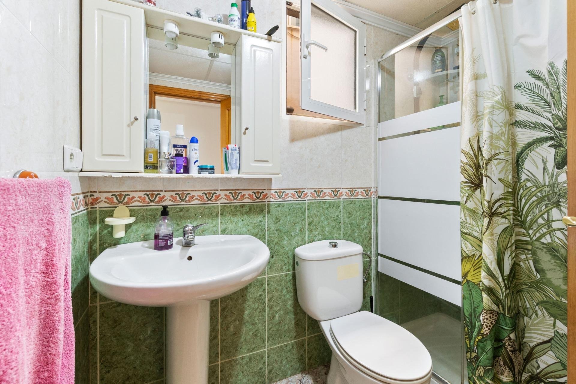 Revente - Apartment -
Torrevieja - Centro