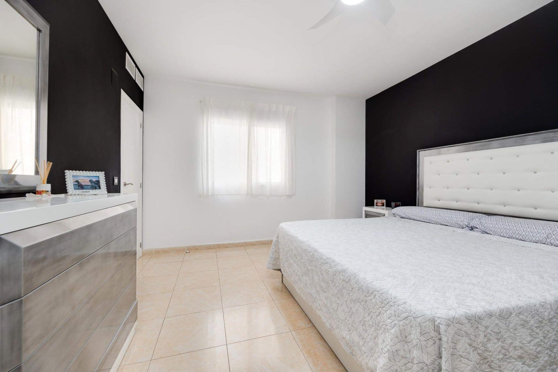 Revente - Apartment -
Torrevieja - Centro