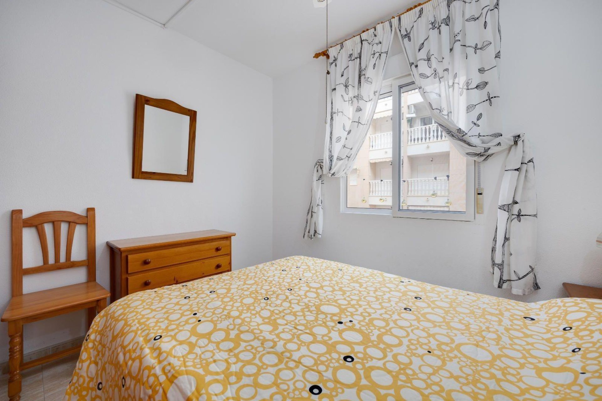 Revente - Apartment -
Torrevieja - Centro