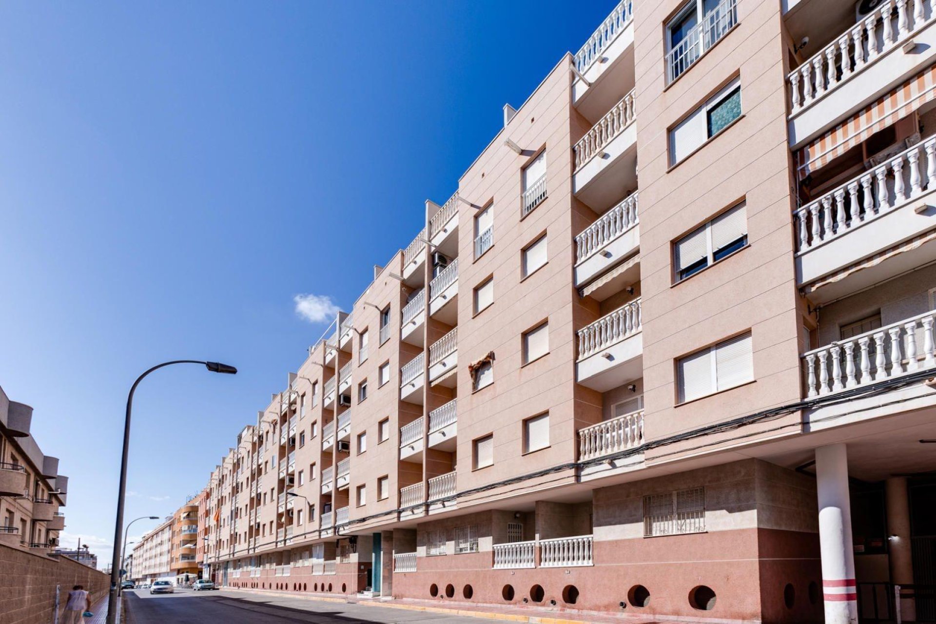 Revente - Apartment -
Torrevieja - Centro
