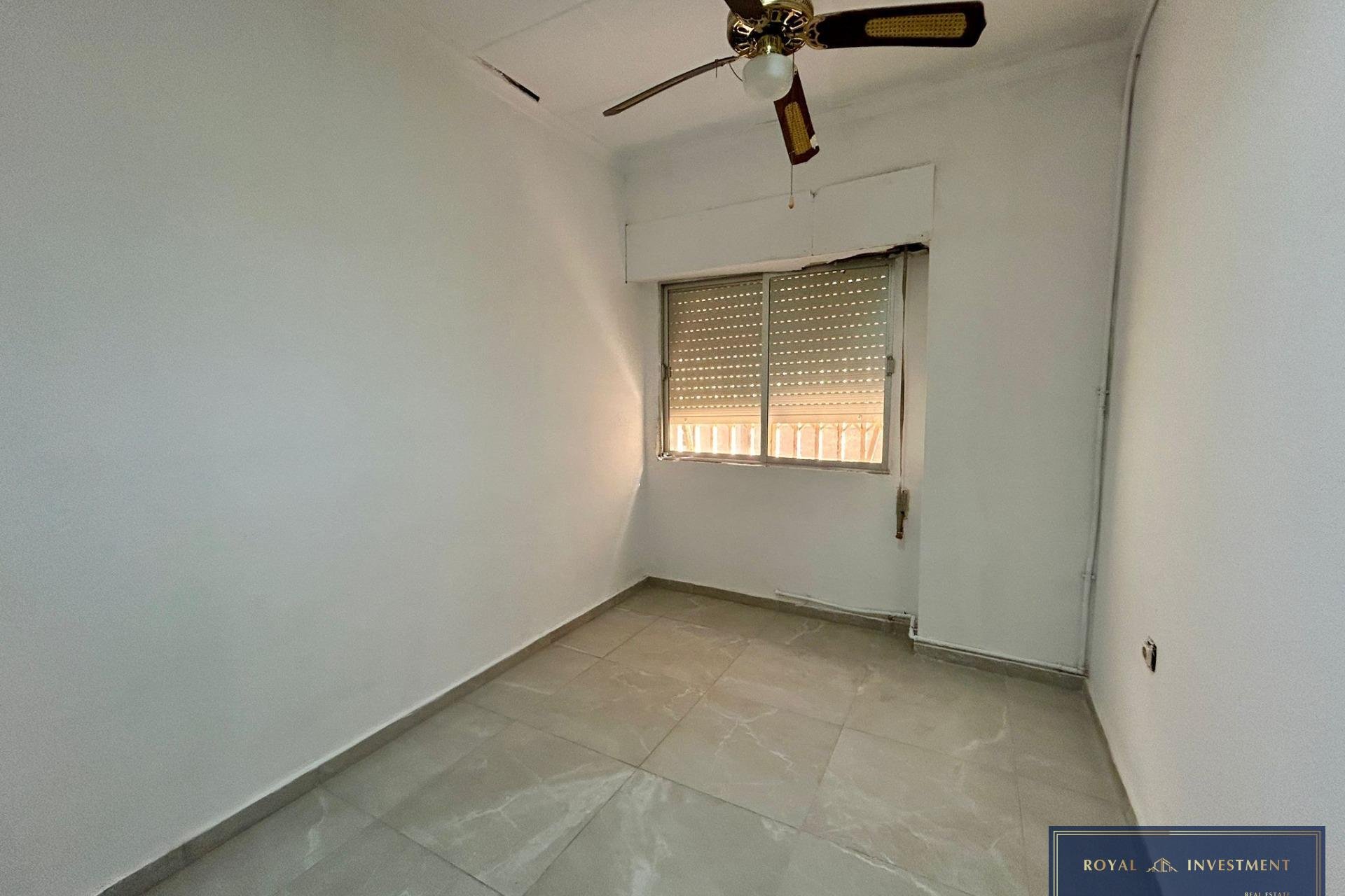 Revente - Apartment -
Torrevieja - Centro