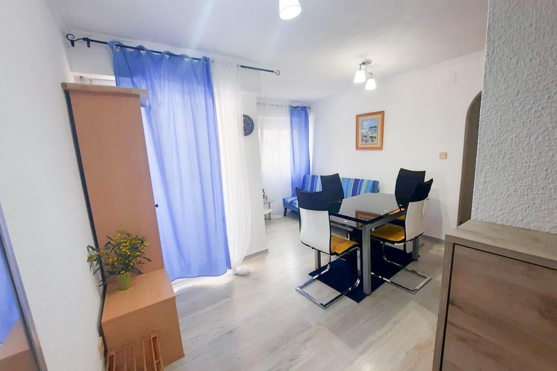 Revente - Apartment -
Torrevieja - Centro