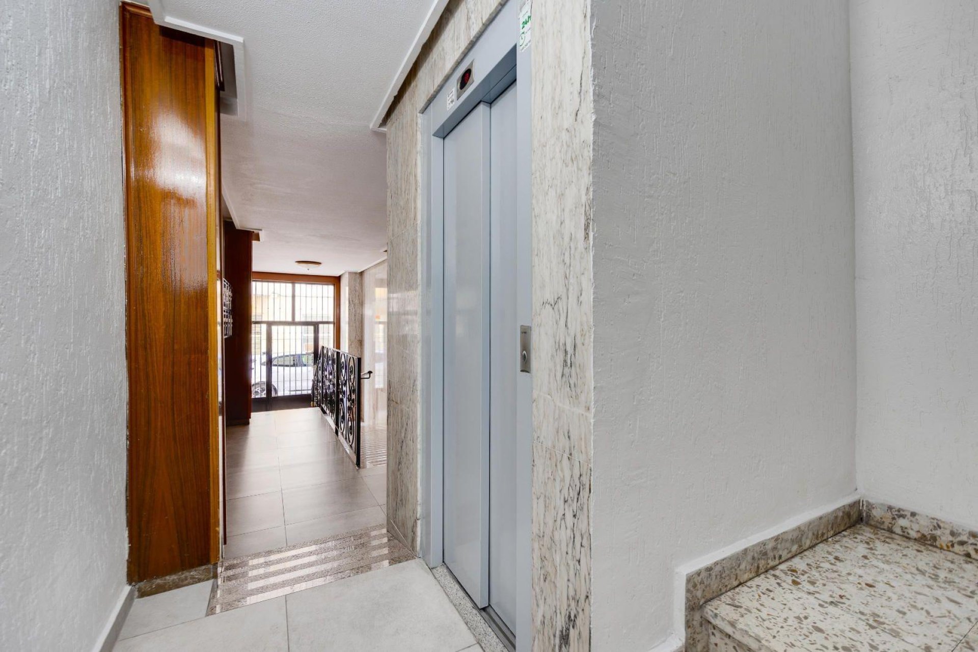 Revente - Apartment -
Torrevieja - Centro