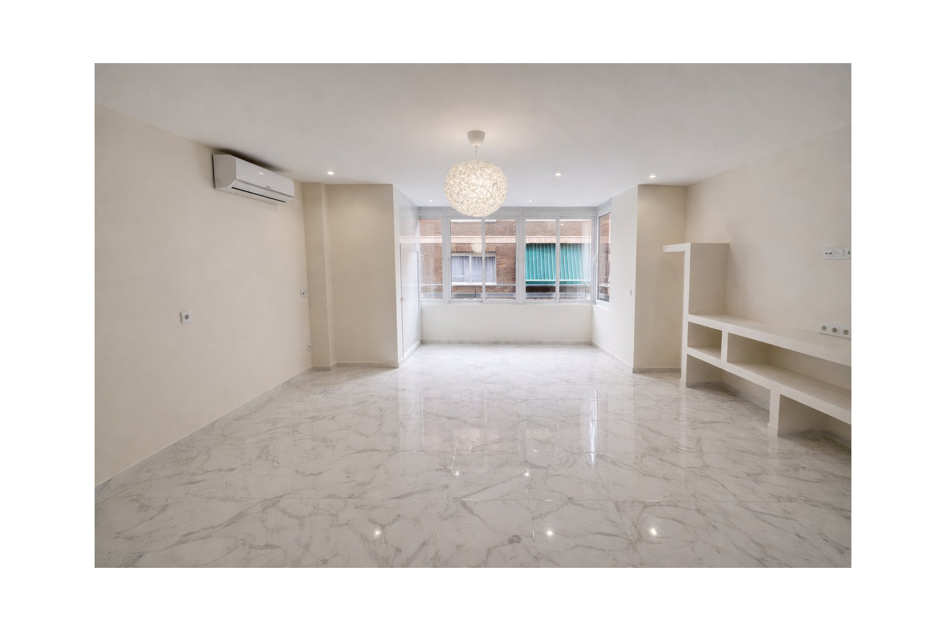Revente - Apartment -
Torrevieja - Costa Blanca