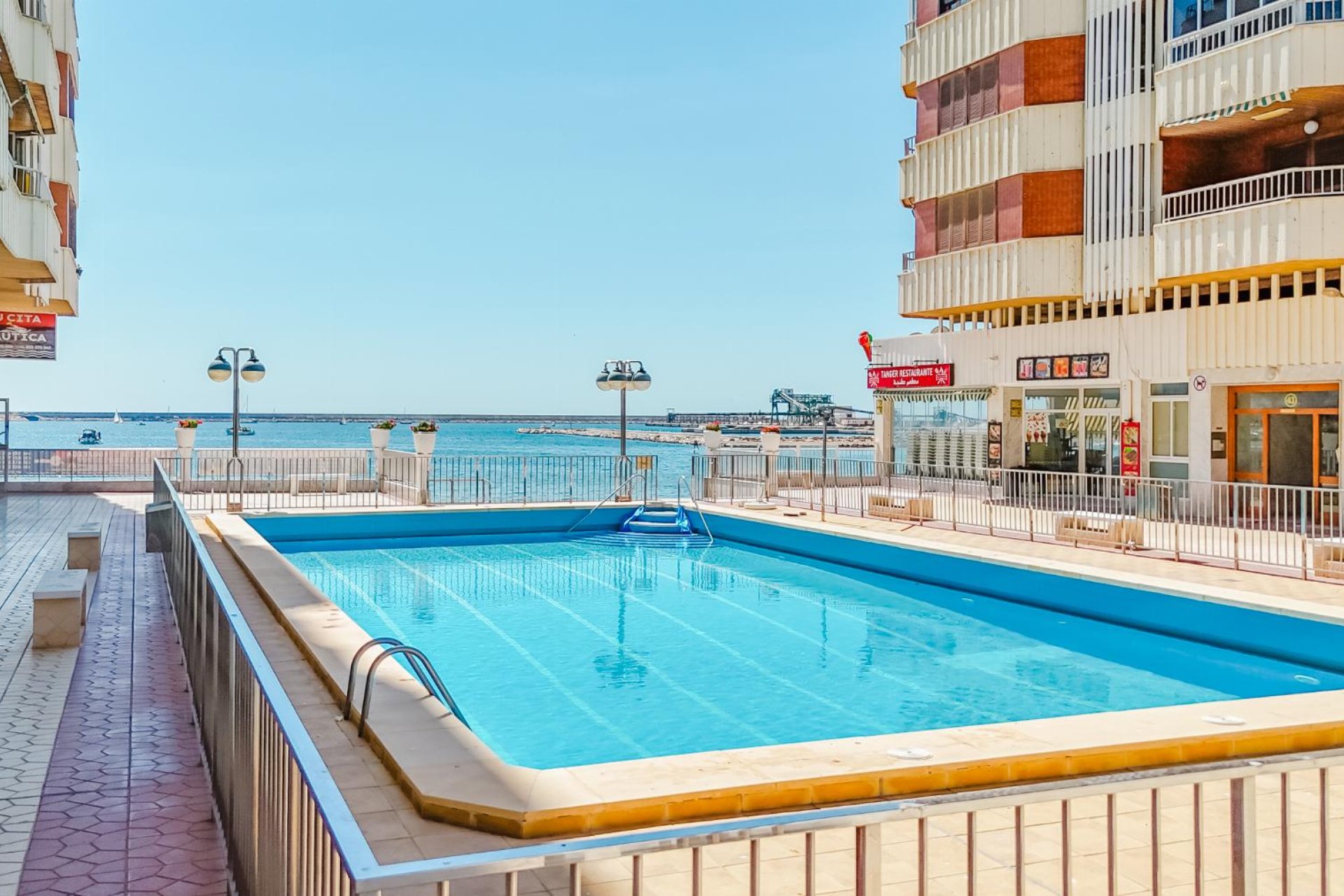 Revente - Apartment -
Torrevieja - Costa Blanca