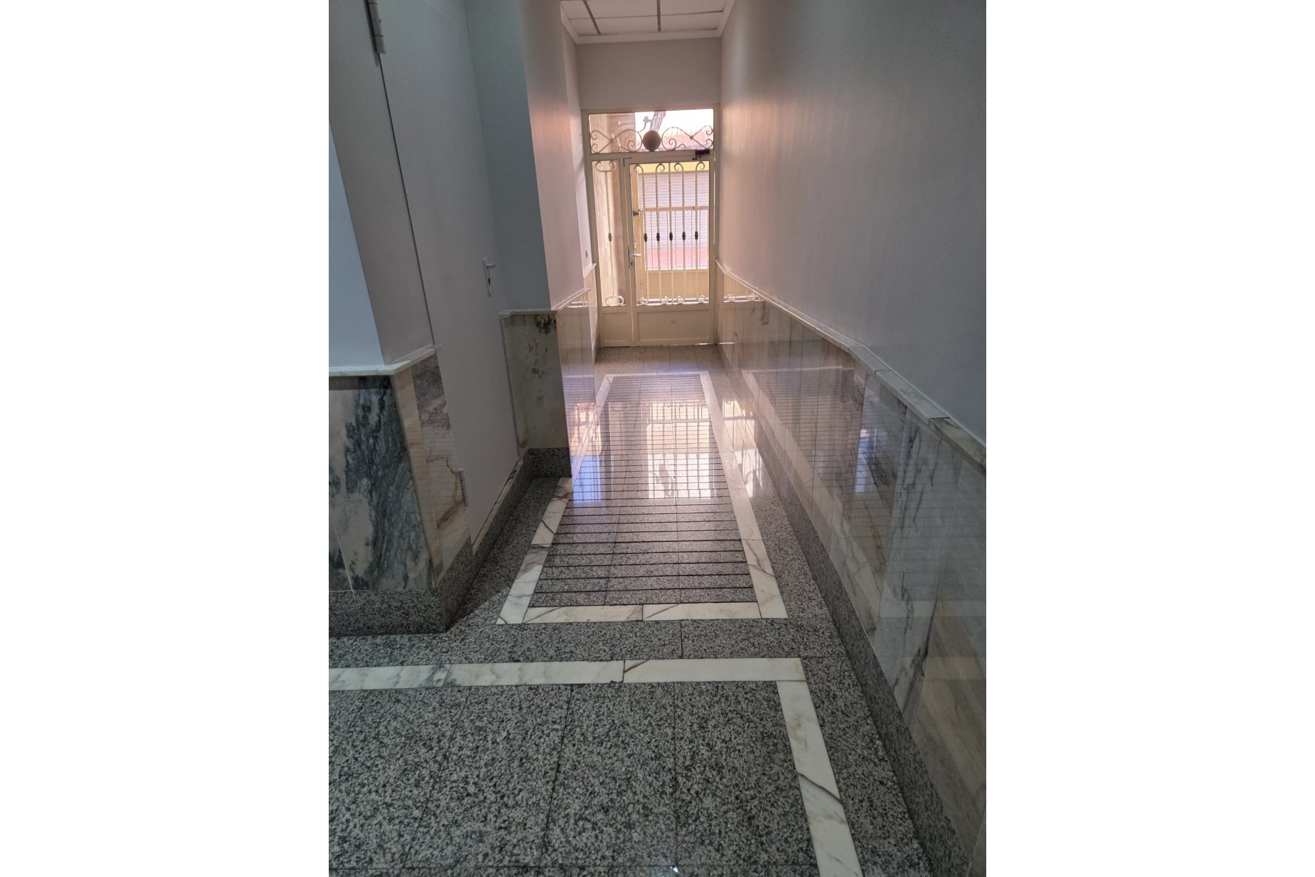 Revente - Apartment -
Torrevieja - Costa Blanca