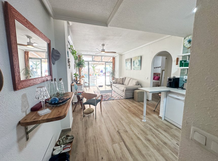 Revente - Apartment -
Torrevieja - Costa Blanca