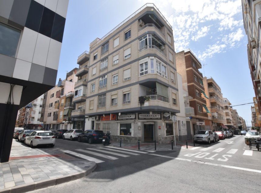 Revente - Apartment -
Torrevieja - Costa Blanca