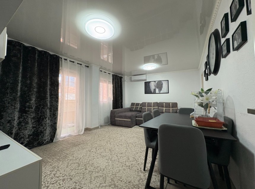 Revente - Apartment -
Torrevieja - Costa Blanca