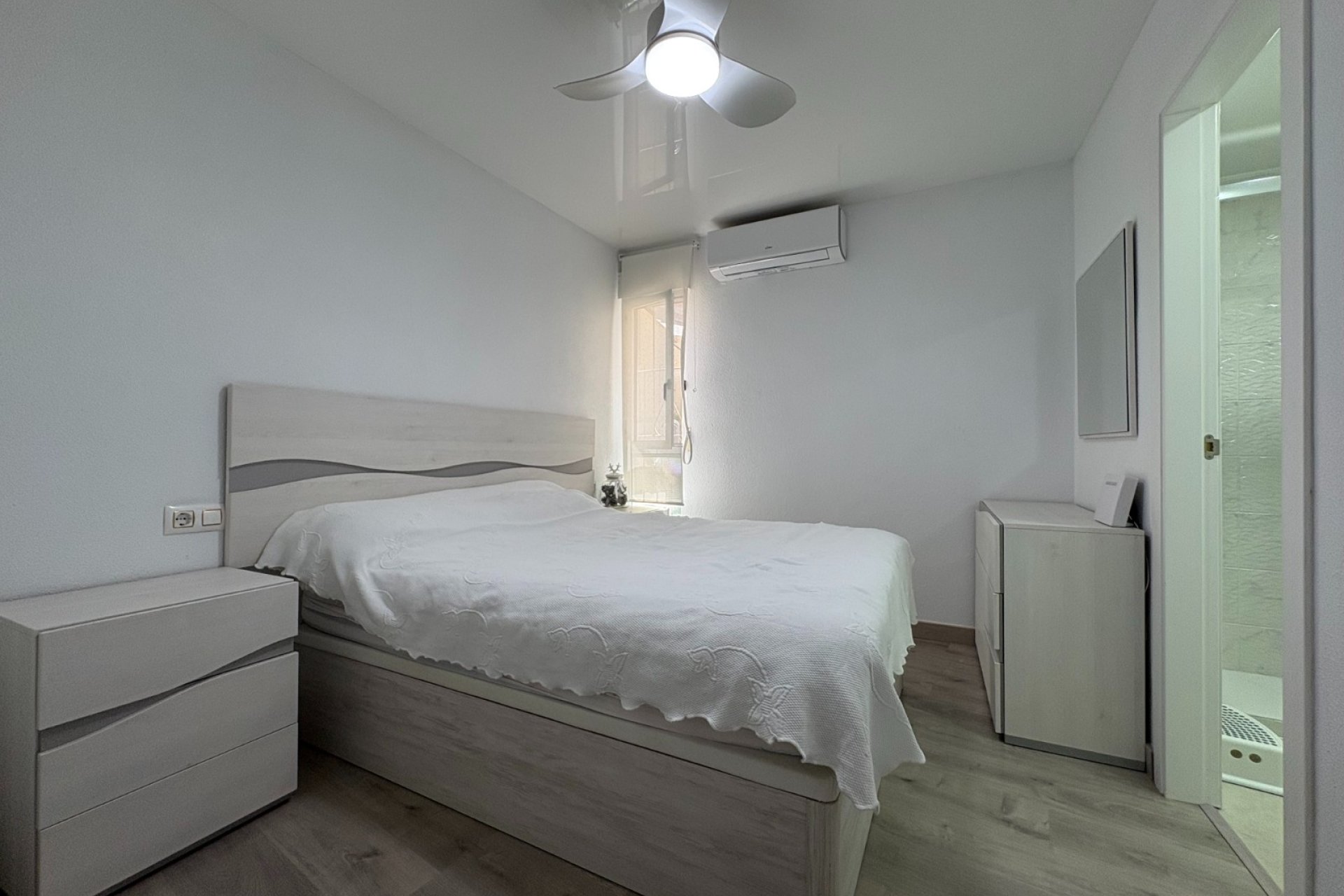 Revente - Apartment -
Torrevieja - Costa Blanca