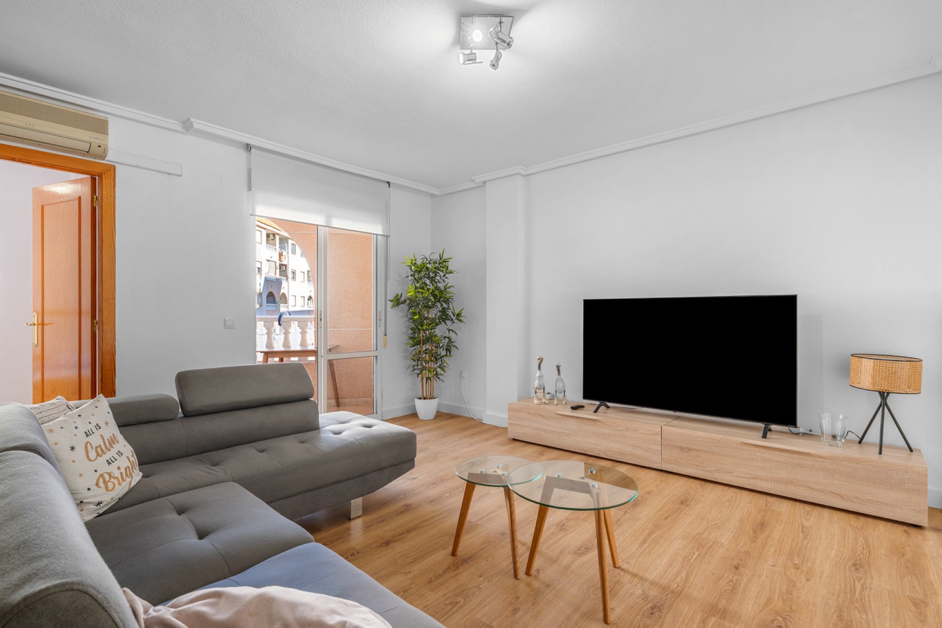 Revente - Apartment -
Torrevieja - Costa Blanca