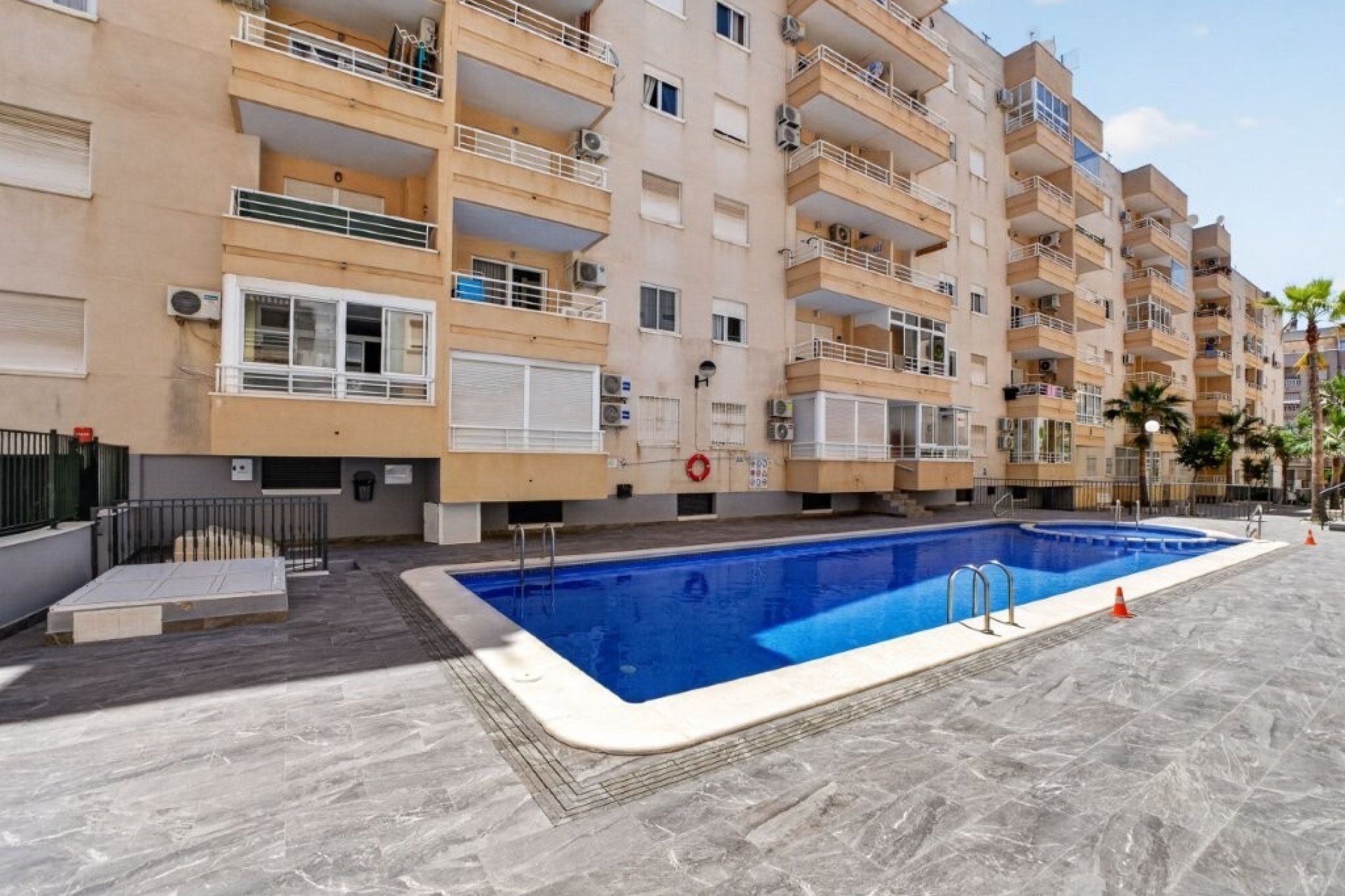 Revente - Apartment -
Torrevieja - Costa Blanca