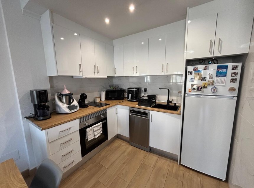 Revente - Apartment -
Torrevieja - Costa Blanca