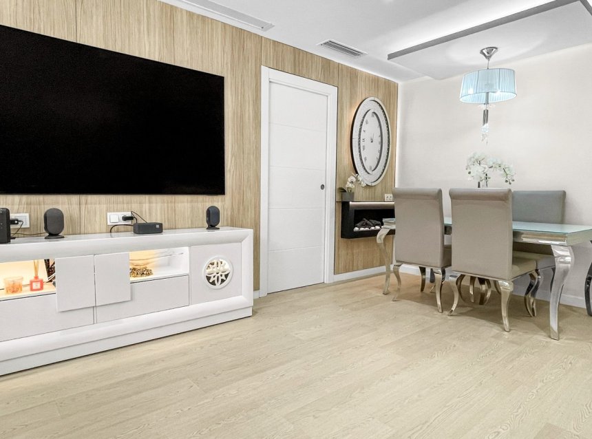 Revente - Apartment -
Torrevieja - Costa Blanca