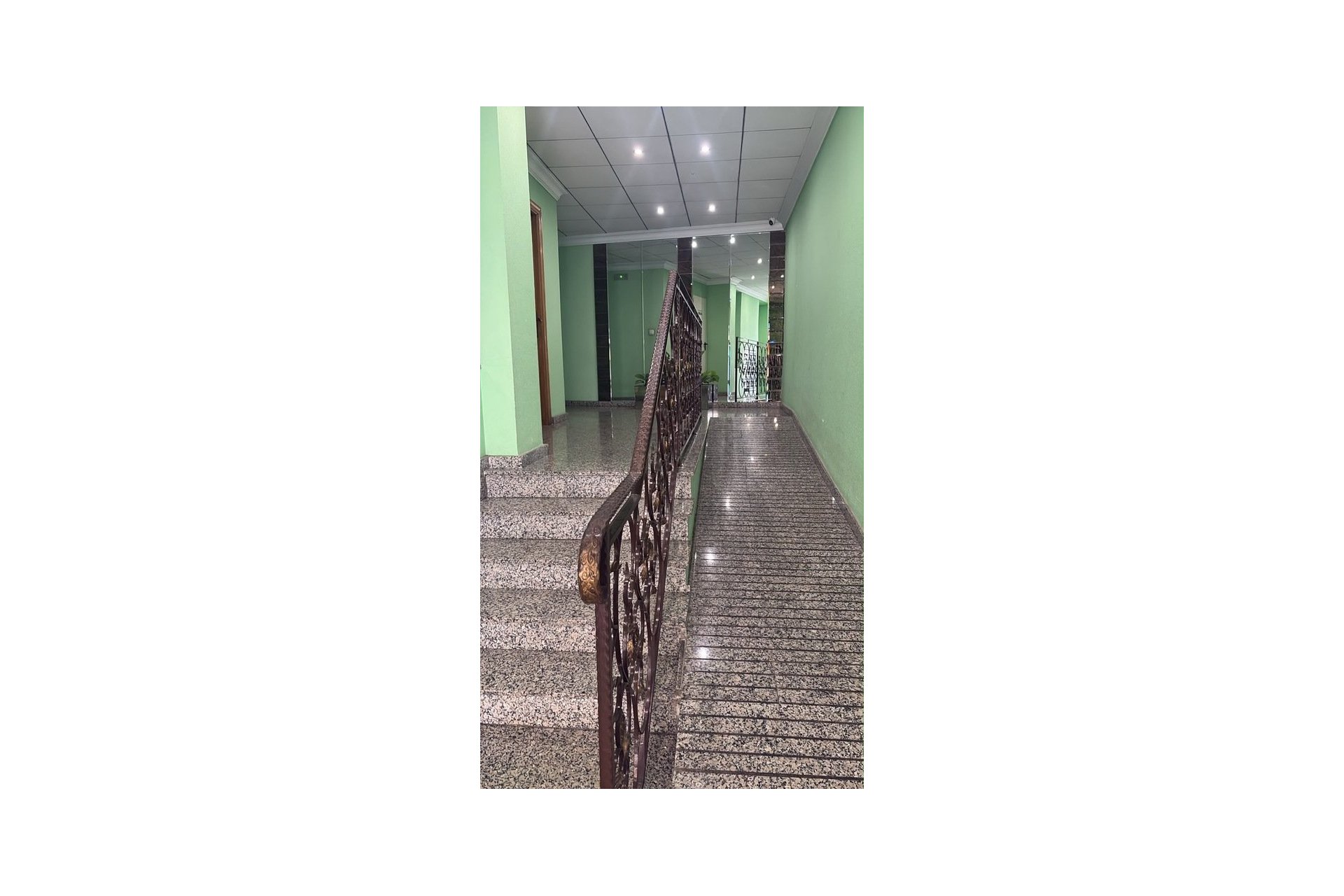 Revente - Apartment -
Torrevieja - Costa Blanca