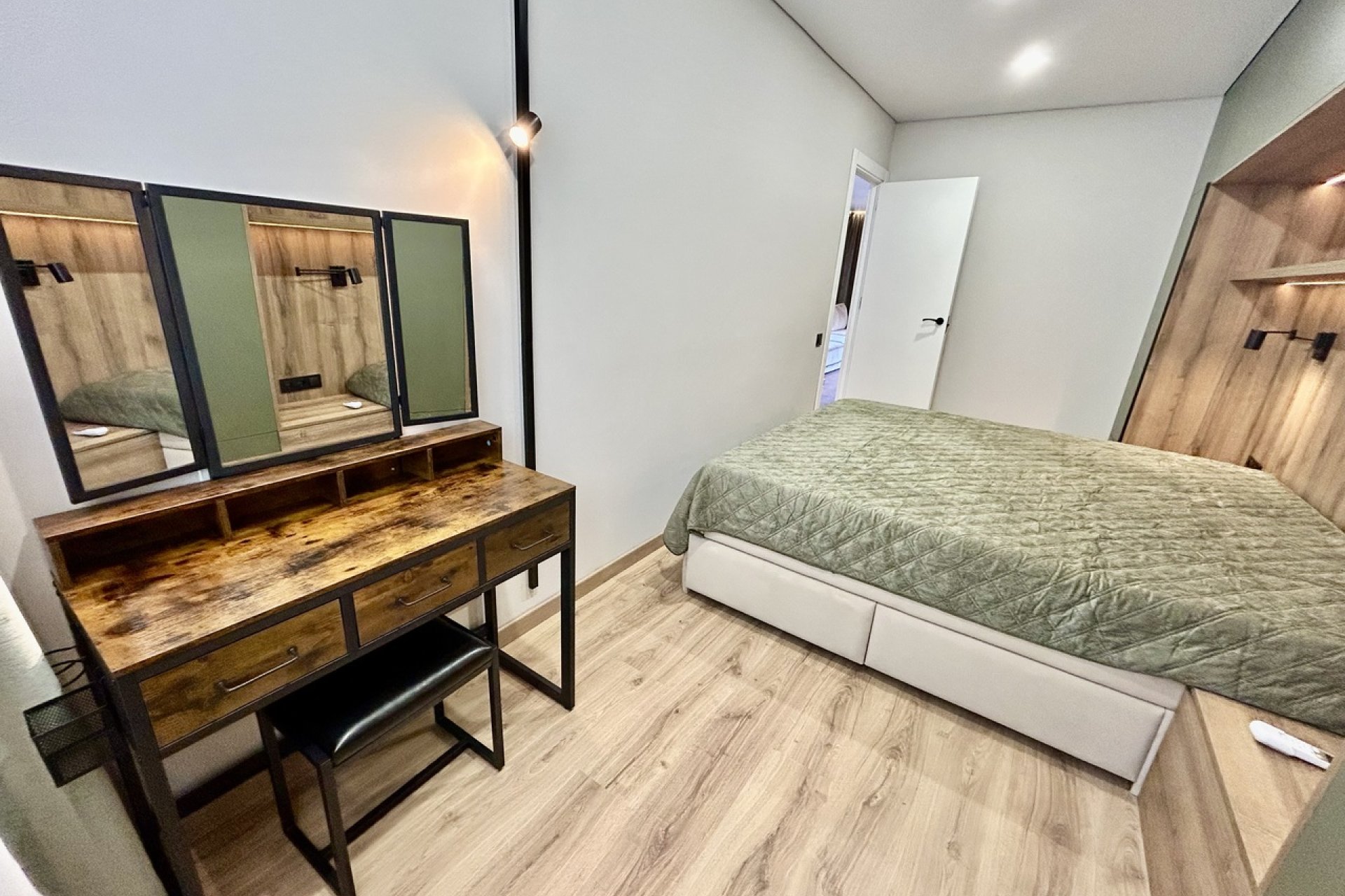 Revente - Apartment -
Torrevieja - Costa Blanca