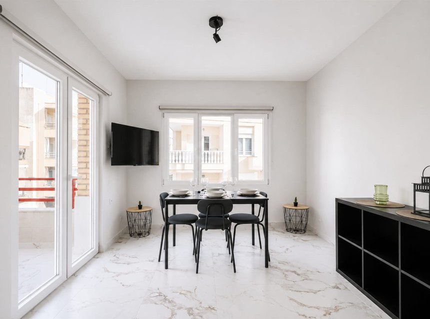 Revente - Apartment -
Torrevieja - Costa Blanca