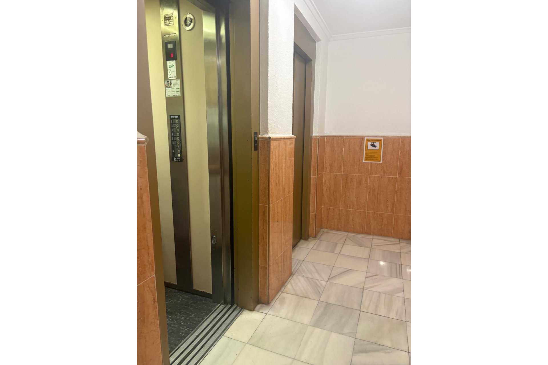 Revente - Apartment -
Torrevieja - Costa Blanca