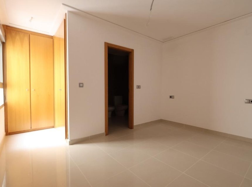 Revente - Apartment -
Torrevieja - Costa Blanca