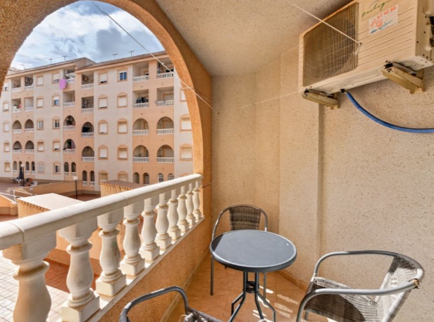 Revente - Apartment -
Torrevieja - Costa Blanca