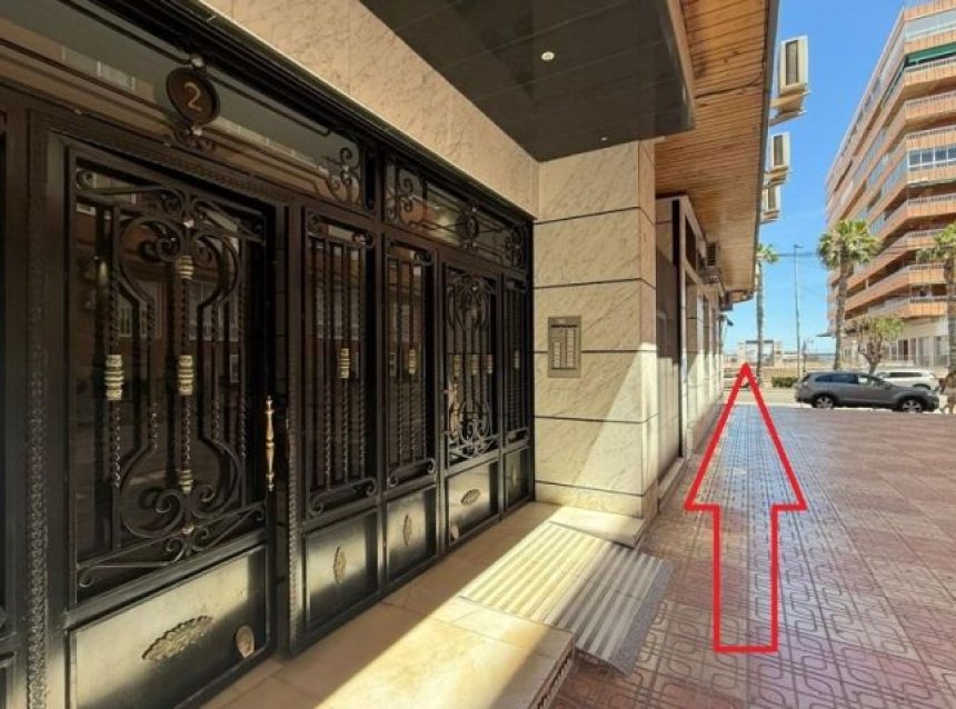 Revente - Apartment -
Torrevieja - Costa Blanca