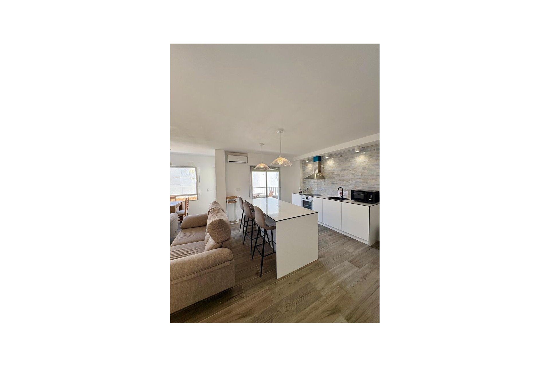 Revente - Apartment -
Torrevieja - Costa Blanca