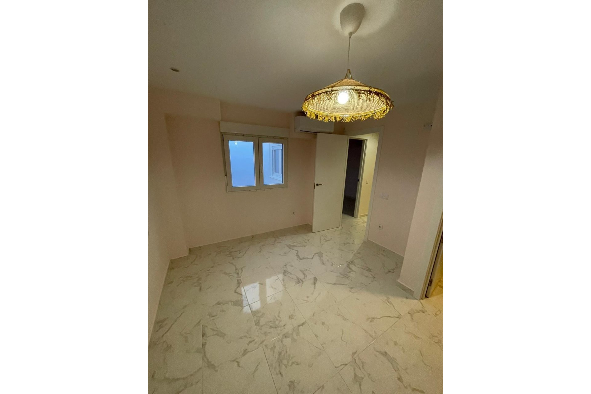 Revente - Apartment -
Torrevieja - Costa Blanca