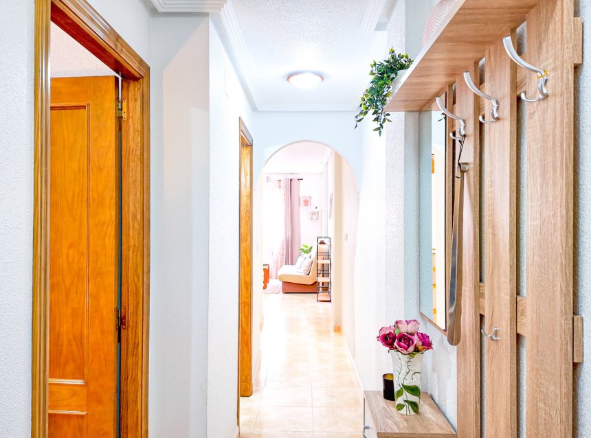 Revente - Apartment -
Torrevieja - Costa Blanca