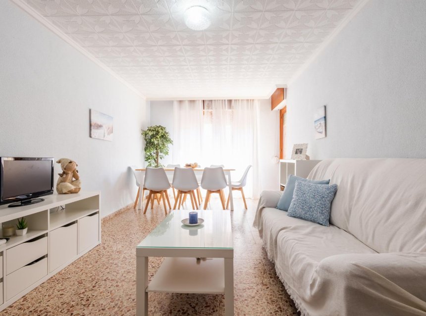Revente - Apartment -
Torrevieja - Costa Blanca